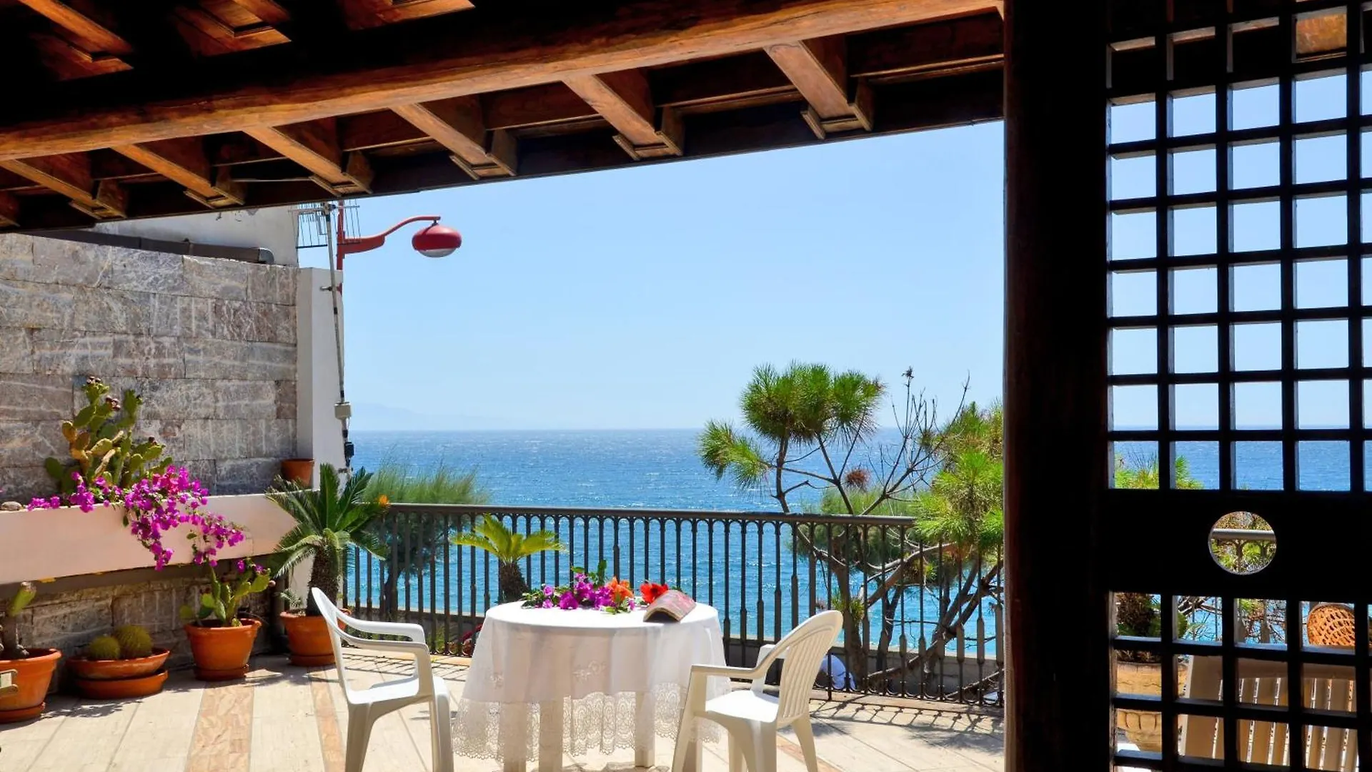 Casa Di Mare Barabba Villa Santa Teresa Di Riva 0*,  Italy