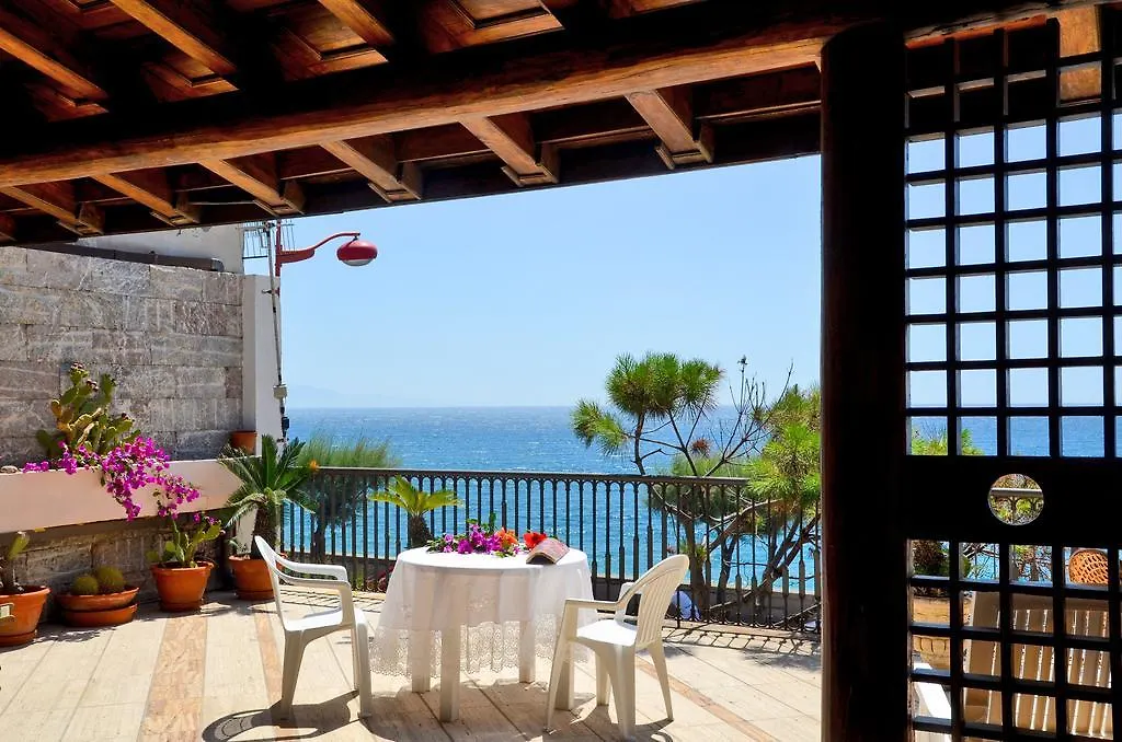 Casa Di Mare Barabba Villa Santa Teresa Di Riva